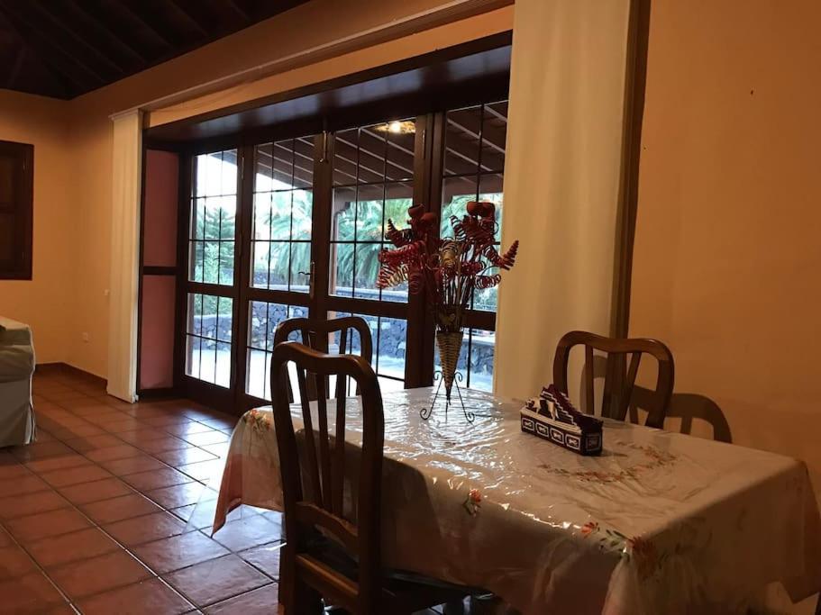 فيلا Rustic House La Montana Breña Baja المظهر الخارجي الصورة